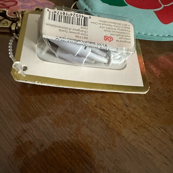 Power Bank - Picture 3 of 5